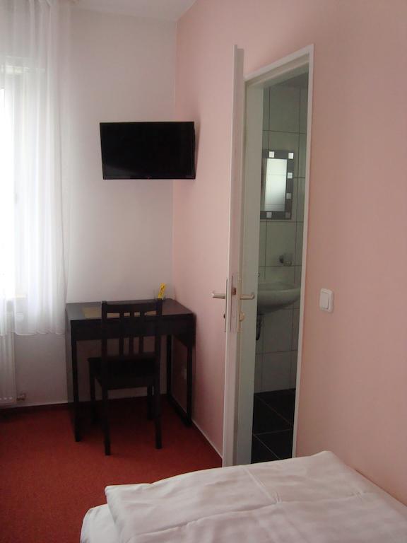 Hotel Gartenhof Mühlheim Habitación foto
